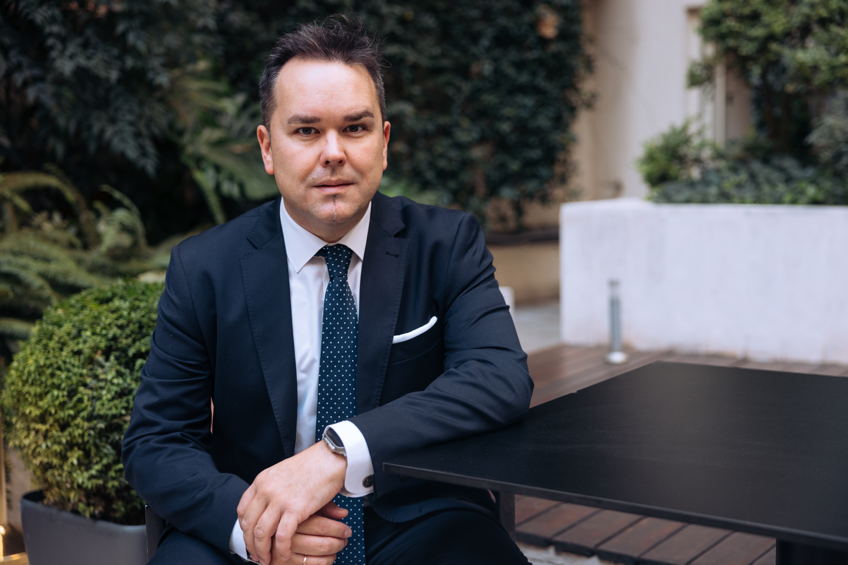 Pablo García García, CEO de Infofuturo, entrevistado en Sector Ejecutivo sobre inteligencia artificial empresarial